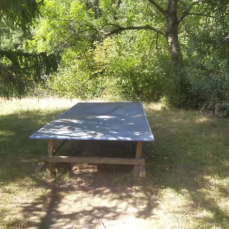 Alojamento de Acomodação e Pequeno-almoço La Grenouille 3*